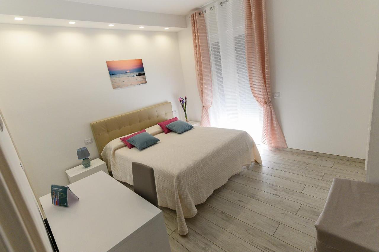 Pineta Del Mare Bed & Breakfast Alba Adriatica Ngoại thất bức ảnh